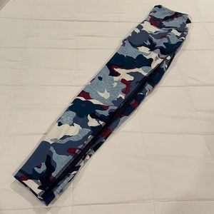 Old Navy Active High-Waisted 7/8 Legging